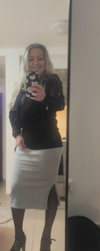 645489485: Chica busca chico en Cádiz