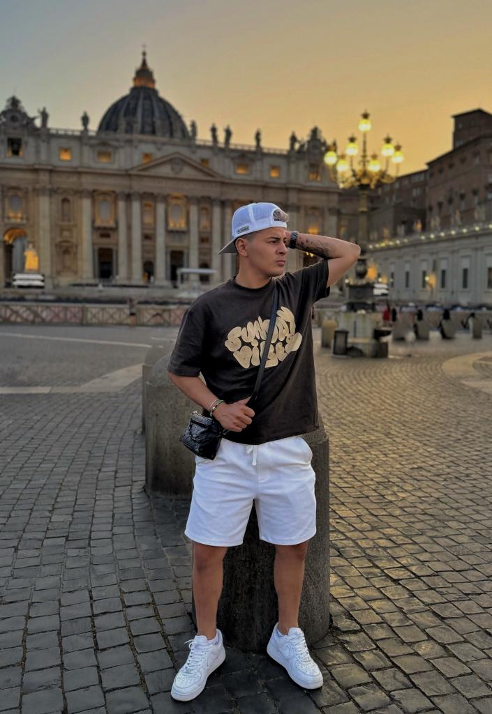 Chico busca chica en Barcelona: 