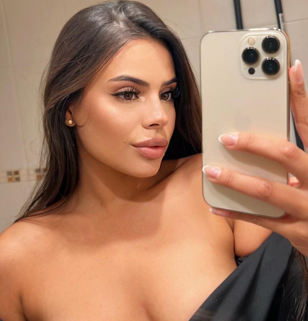 672055218: Chica busca chico en Málaga