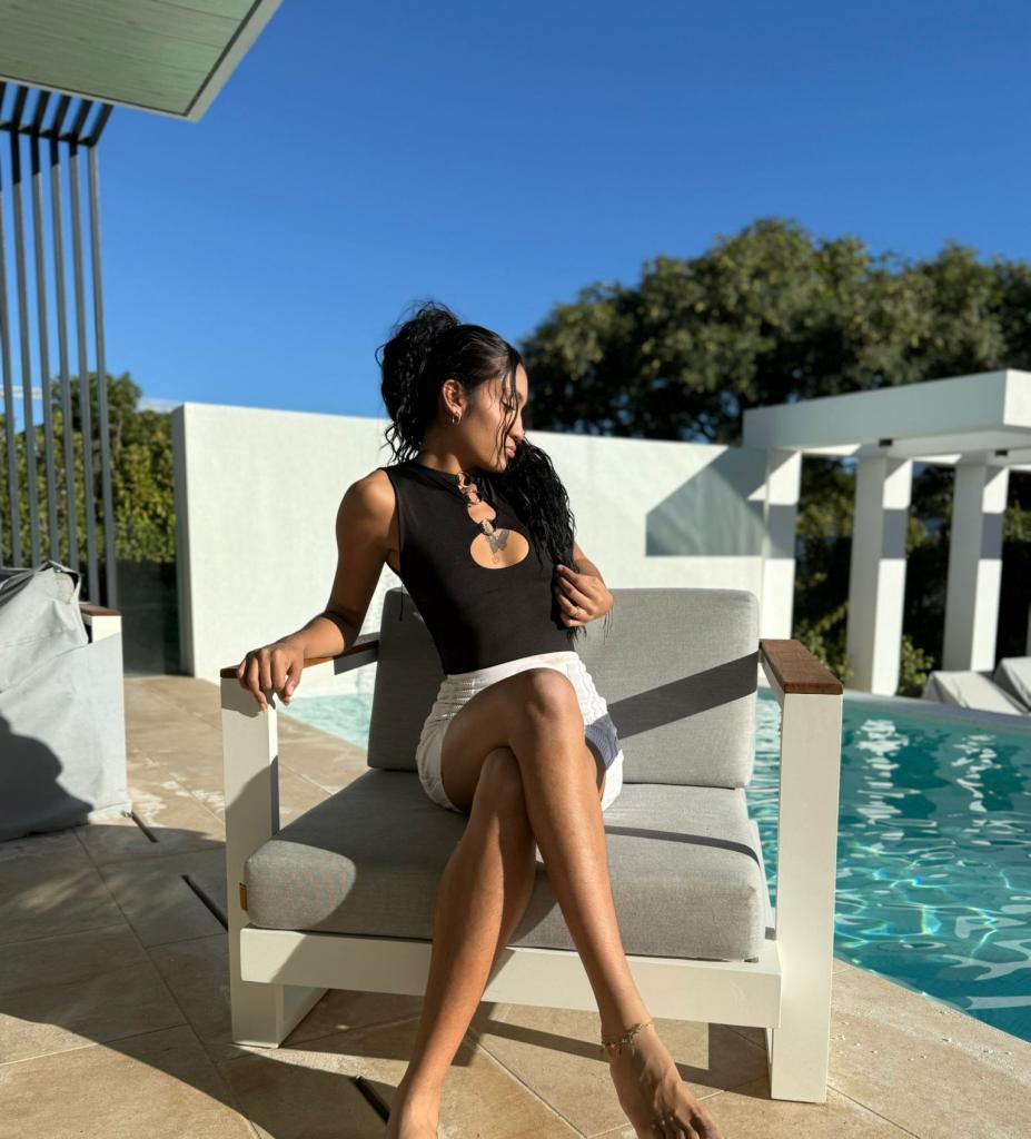 Chica busca chico en Cádiz: 