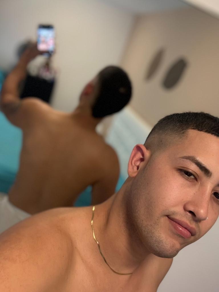 Chico busca chica en Málaga: 