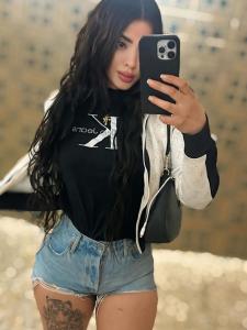 632589135: Chica busca chico en Ibiza