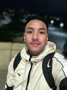 613385461: Chico busca chica en Madrid