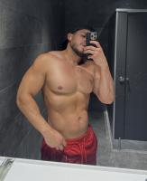 643705151: Chico busca chica en Madrid