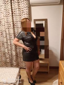 672552173: Chica busca chico en Cádiz