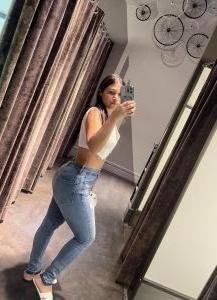 664377893: Chica busca chico en Cantabria