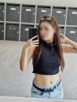 611307495: Chica busca chico en Madrid