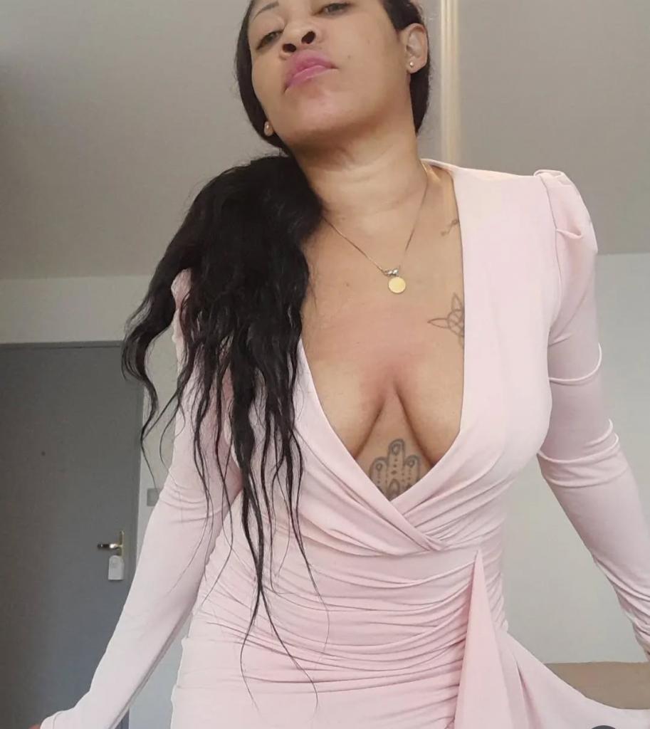 Chica busca chico en Zaragoza: 