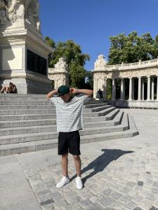 614527123: Chico busca chica en Málaga