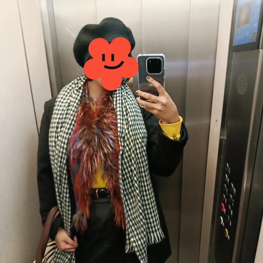 691850457: Chica busca chico en Madrid