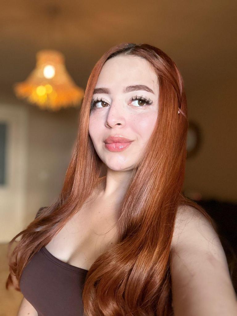 Chica busca chico en Murcia: Chica busca chico