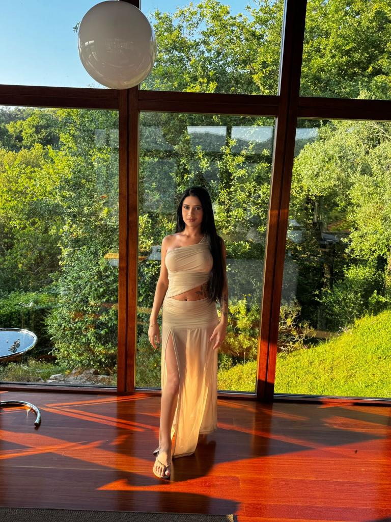 697945167: Chica busca chico en Álava