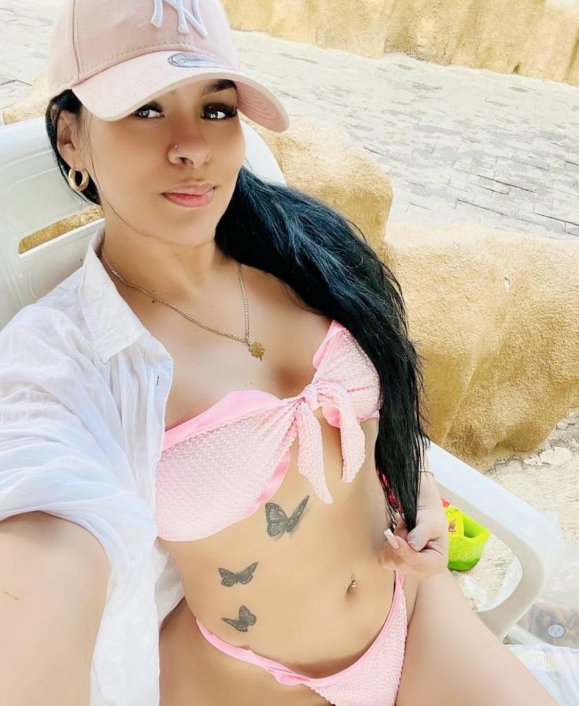 Chica busca chico en Granada: Chica busca chico