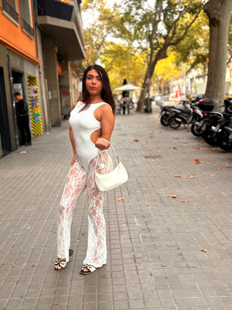 Chica busca chico en Tenerife: 