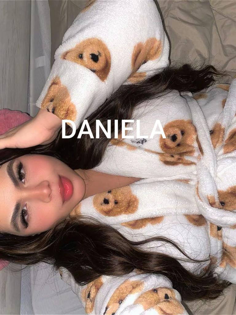 Chica busca chico en Almería: 