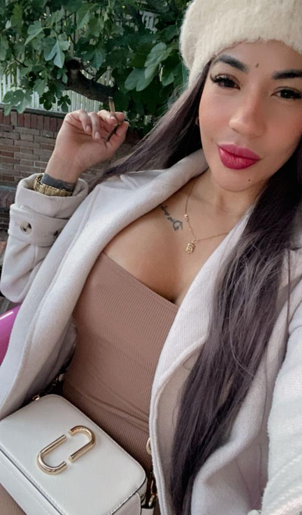 603152235: Chica busca chico en Cádiz