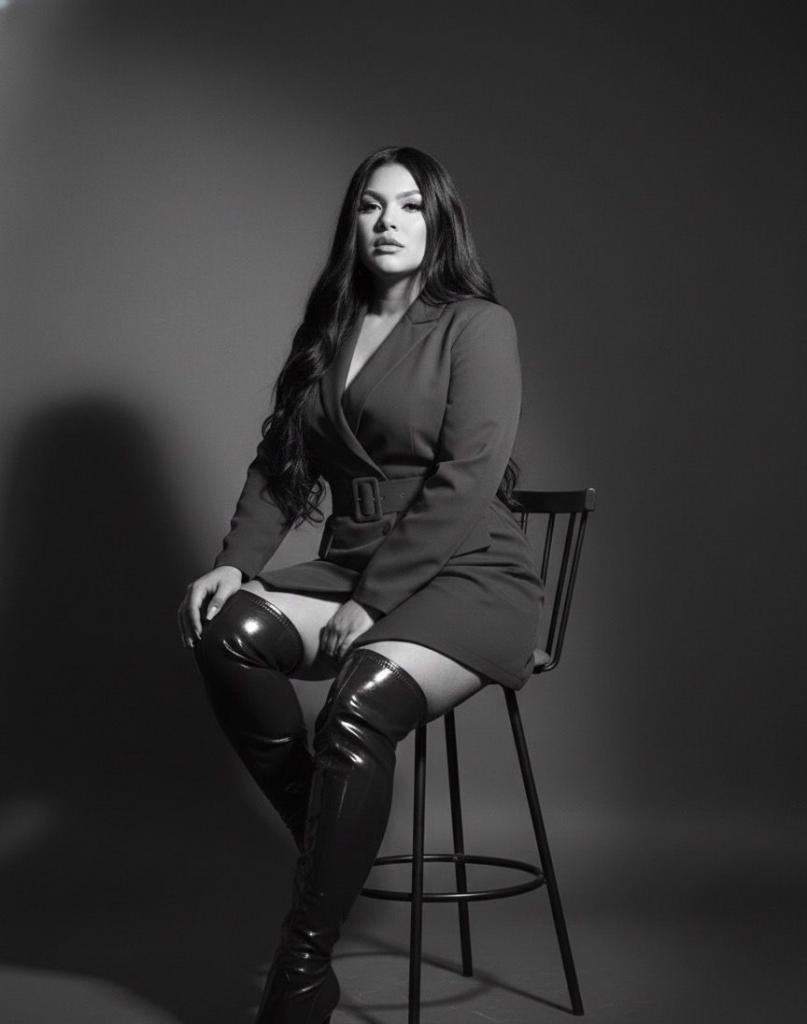 Chica busca chico en Tenerife: 