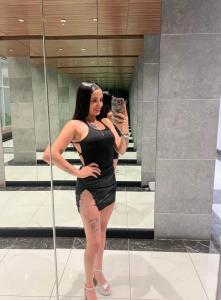 678969811: Chica busca chico en Alicante