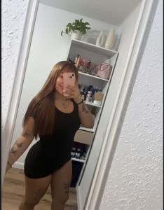 691828095: Chica busca chico en Alicante