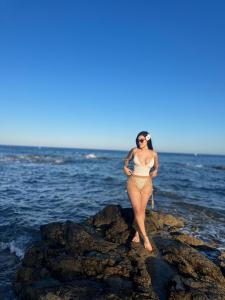 642734101: Chica busca chico en La Coruña