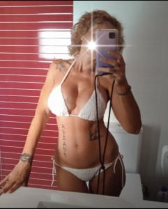 613416762: Chica busca chico en La Coruña