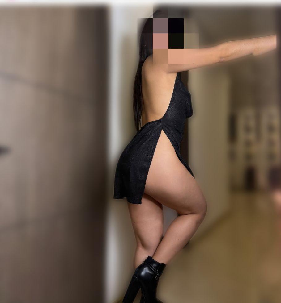 Chica busca chico en Alicante: Chica busca chico