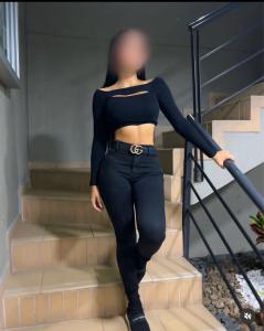 Chica busca chico en Granada: 