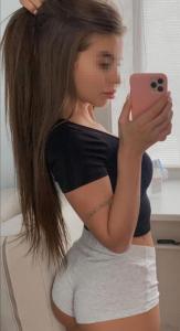 621362911: Chica busca chico en Sevilla