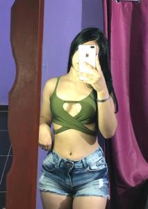 632984218: Chica busca chico en Gerona