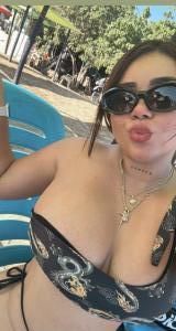 664290477: Chica busca chico en Sevilla