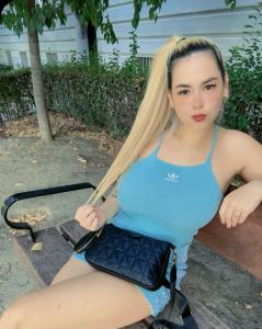 632480905: Chica busca chico en Madrid