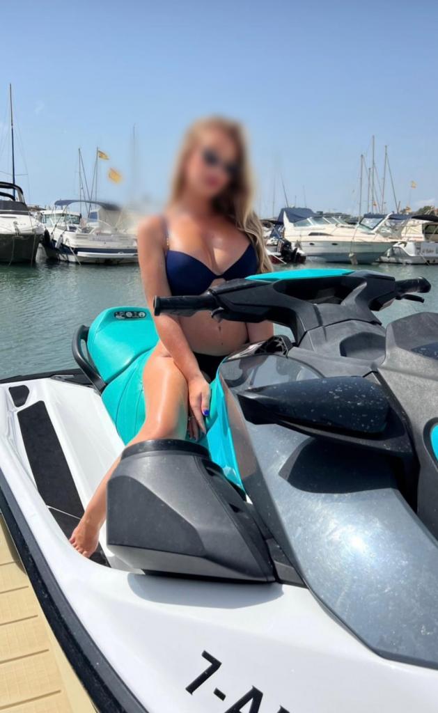 672832120: Chica busca chico en Tenerife