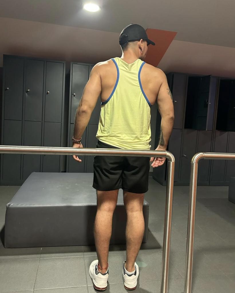 672588241: Chico busca chica en Sevilla