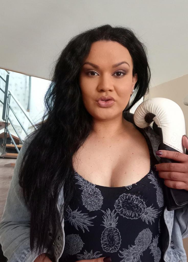 611020452: Travesti en La Coruña