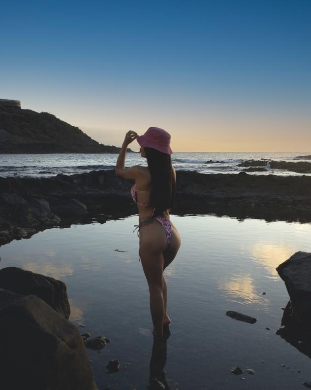 Chica busca chico en Tenerife: 