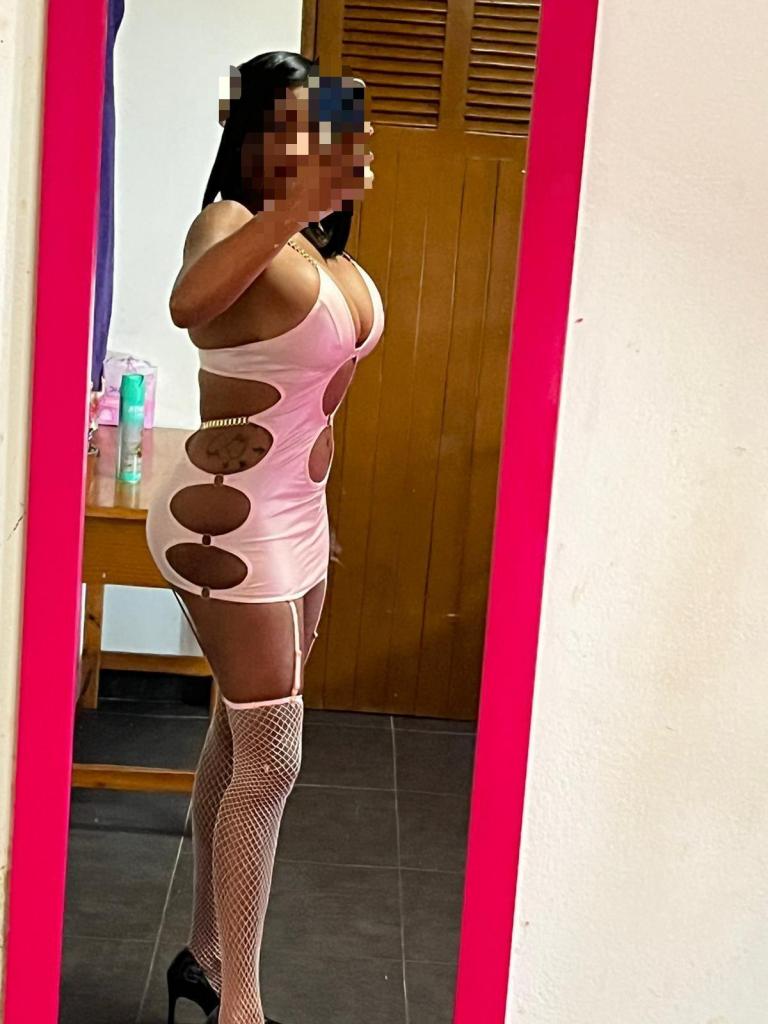 603436915: Chica busca chico en Ceuta