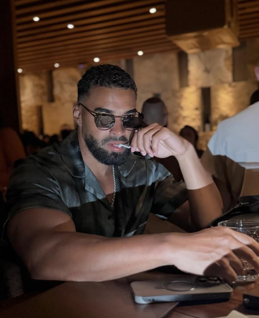 671854137: Chico busca chica en Málaga