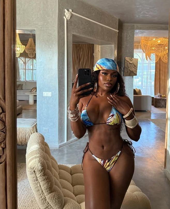 611282791: Chica busca chico en Orense