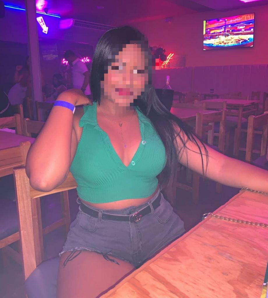 Chica busca chico en Sevilla: 