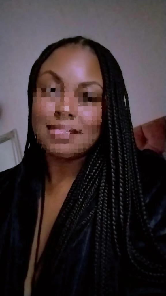 662059057: Chica busca chico en Tarragona