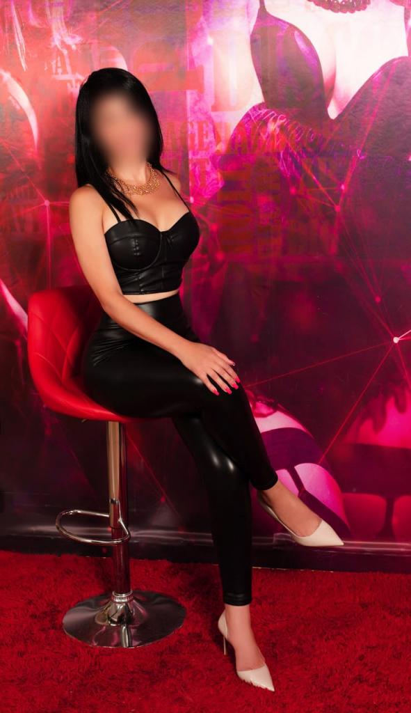 Chica busca chico en Murcia: 