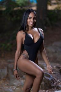 662488047: Chica busca chico en Málaga