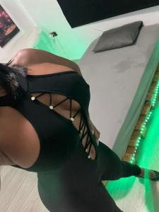 603436915: Chica busca chico en Ceuta
