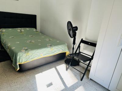 647053667:  en Málaga