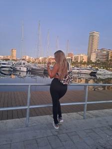 602522906: Chica busca chico en Granada