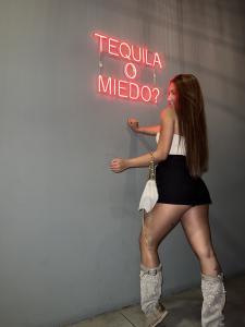 673902083: Chica busca chico en Alicante