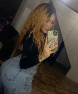 614983959: Chica busca chico en Zaragoza