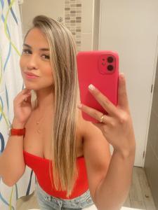 654984323: Chica busca chico en Cantabria