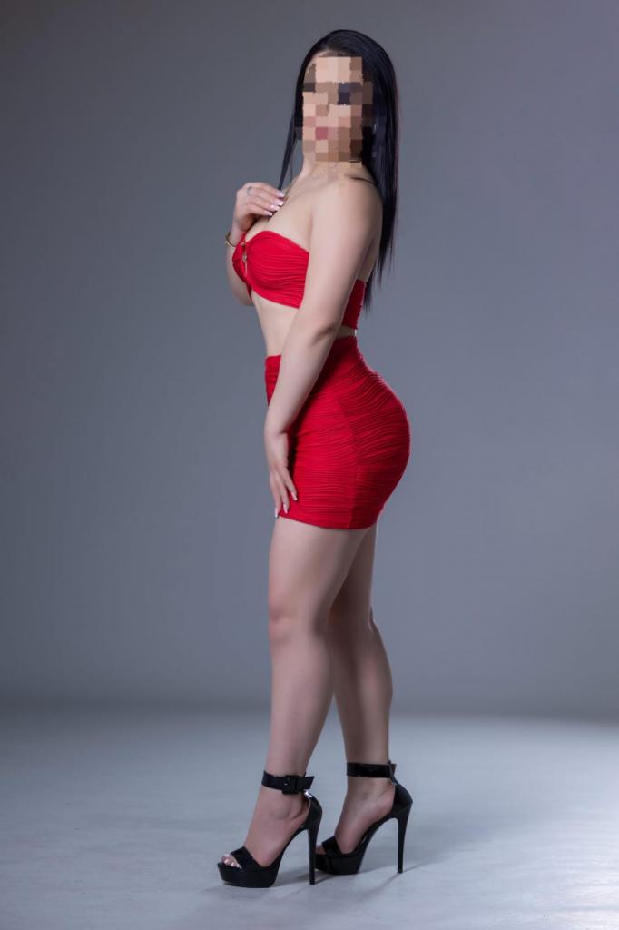 Chica busca chico en Barcelona: 