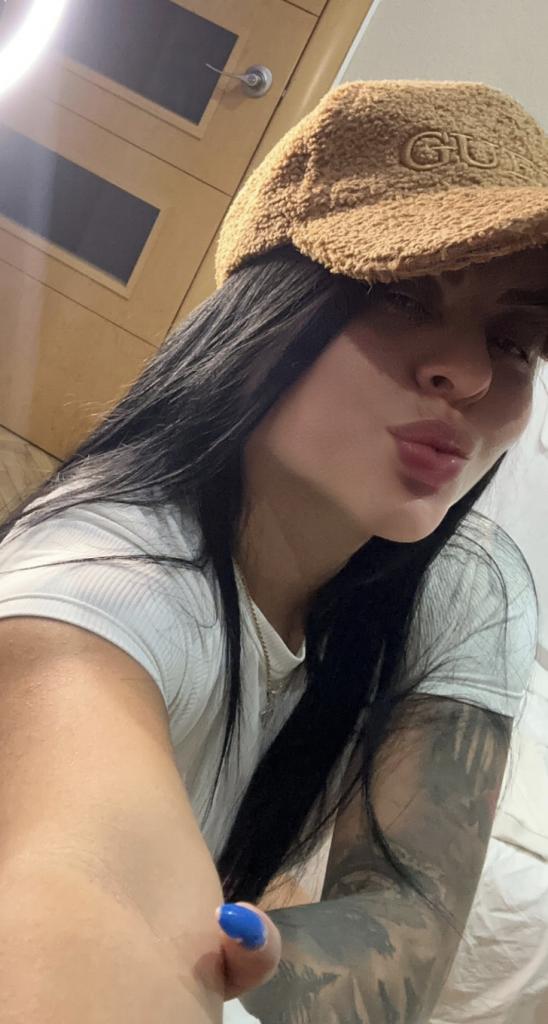 Chica busca chico en Tenerife: Chica busca chico